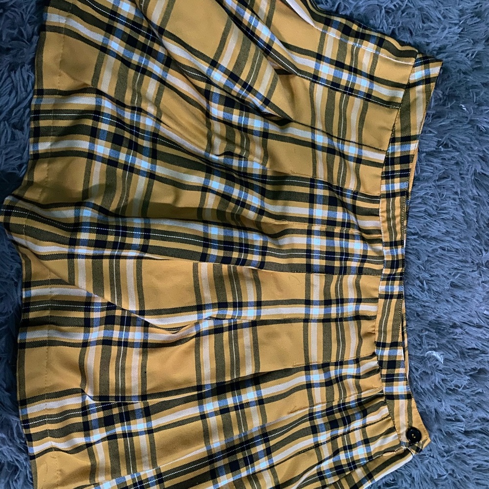 Yellow plaid skirt bought from rue 21. size 1x